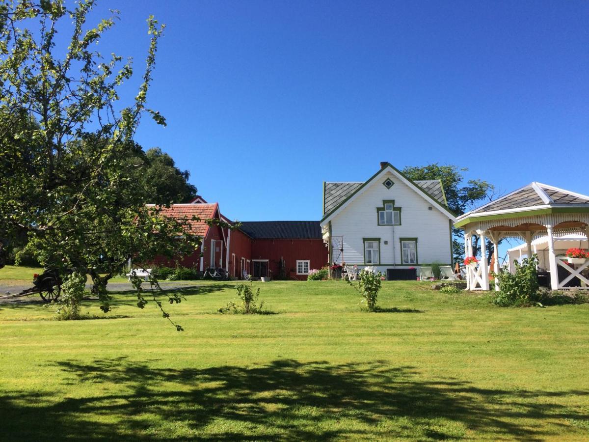 Stromnes - Oldefars Gjestehus Inderoy Straumen  Extérieur photo